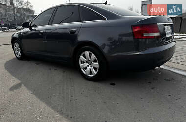 Седан Audi A6 2004 в Миргороді