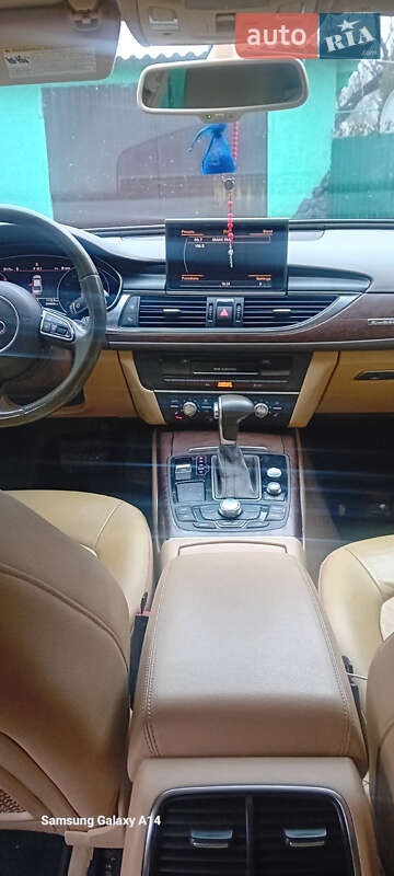 Седан Audi A6 2013 в Горохове