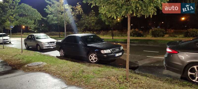Седан Audi A6 1996 в Києві