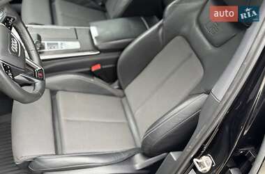 Седан Audi A6 2019 в 