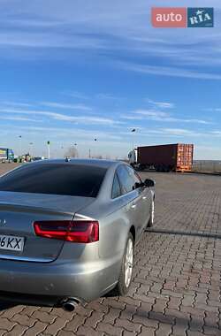 Седан Audi A6 2012 в 