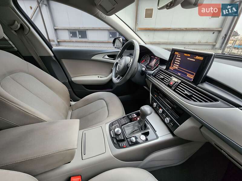 Седан Audi A6 2012 в Ивано-Франковске