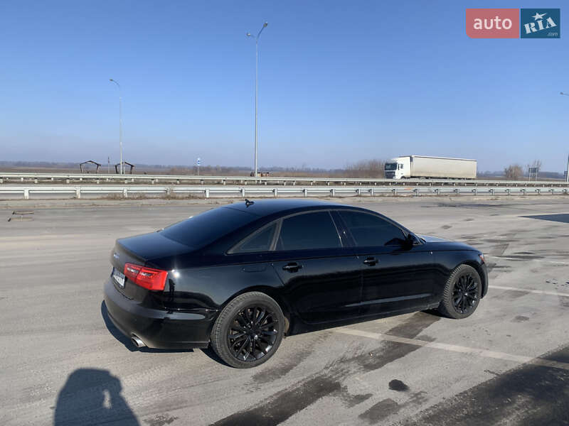 Седан Audi A6 2015 в Полтаві