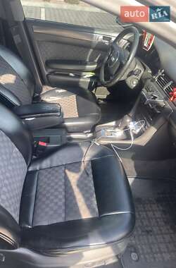 Универсал Audi A6 2001 в 