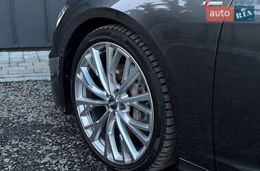 Седан Audi A6 2018 в 