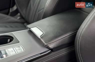 Седан Audi A6 2018 в 