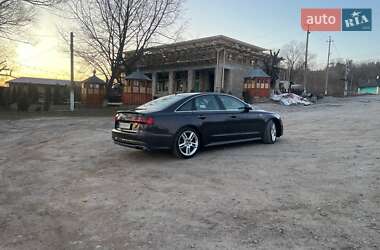 Седан Audi A6 2015 в 