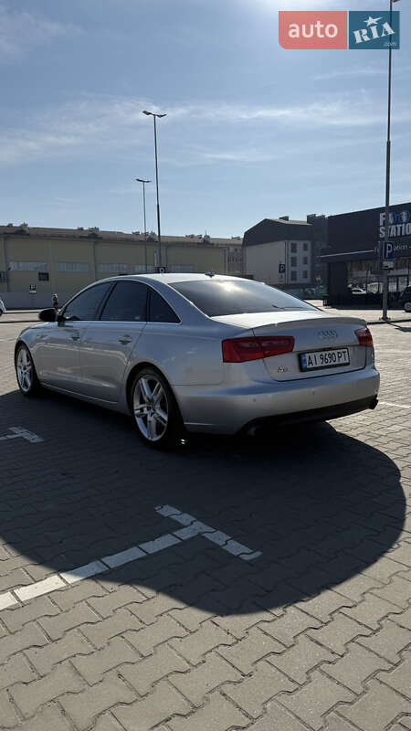 Седан Audi A6 2014 в Киеве