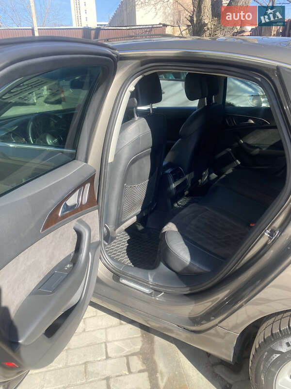 Седан Audi A6 2012 в Тернополе