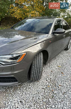 Седан Audi A6 2015 в 