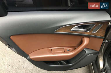 Седан Audi A6 2015 в 