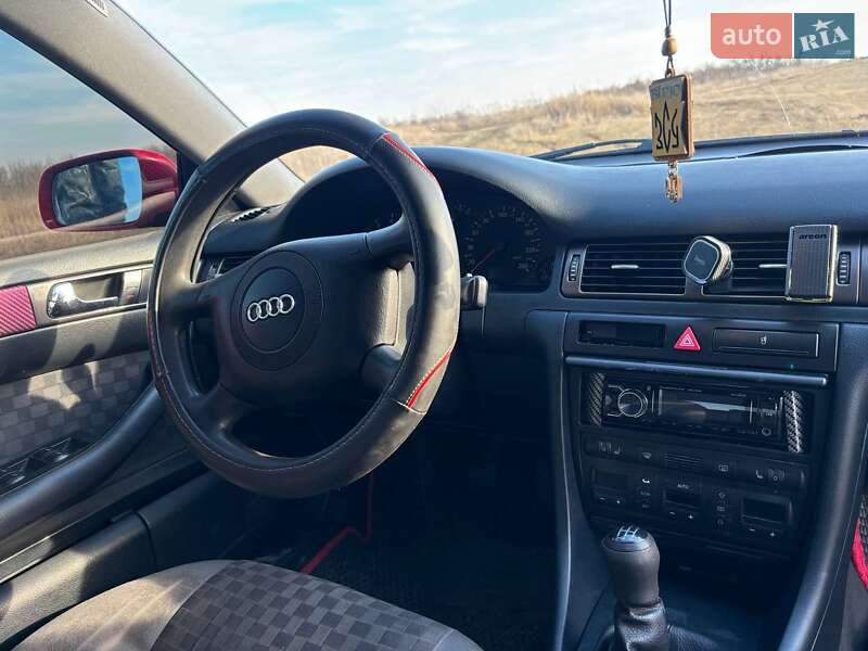 Седан Audi A6 1999 в Кропивницком