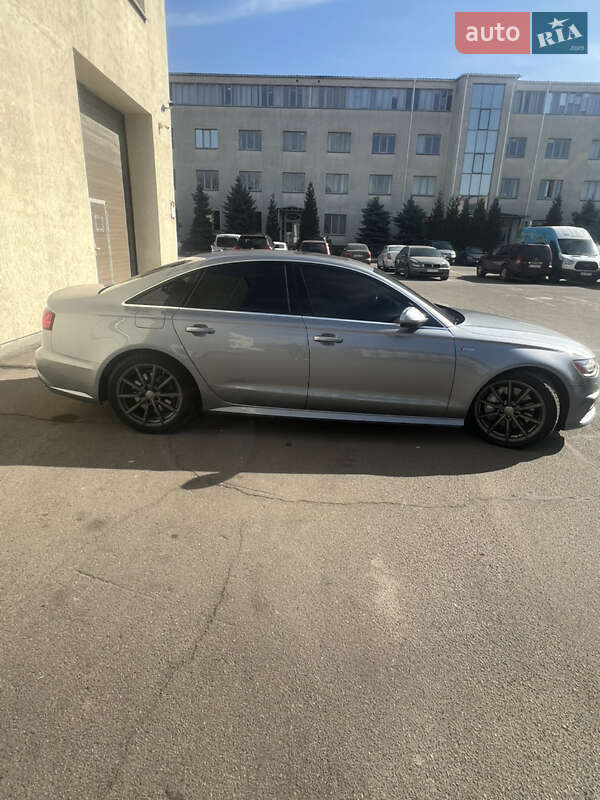 Седан Audi A6 2018 в Киеве