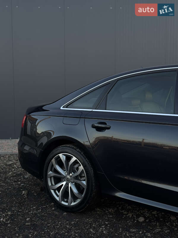 Седан Audi A6 2012 в Рогатине