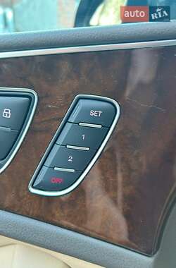 Седан Audi A6 2012 в 