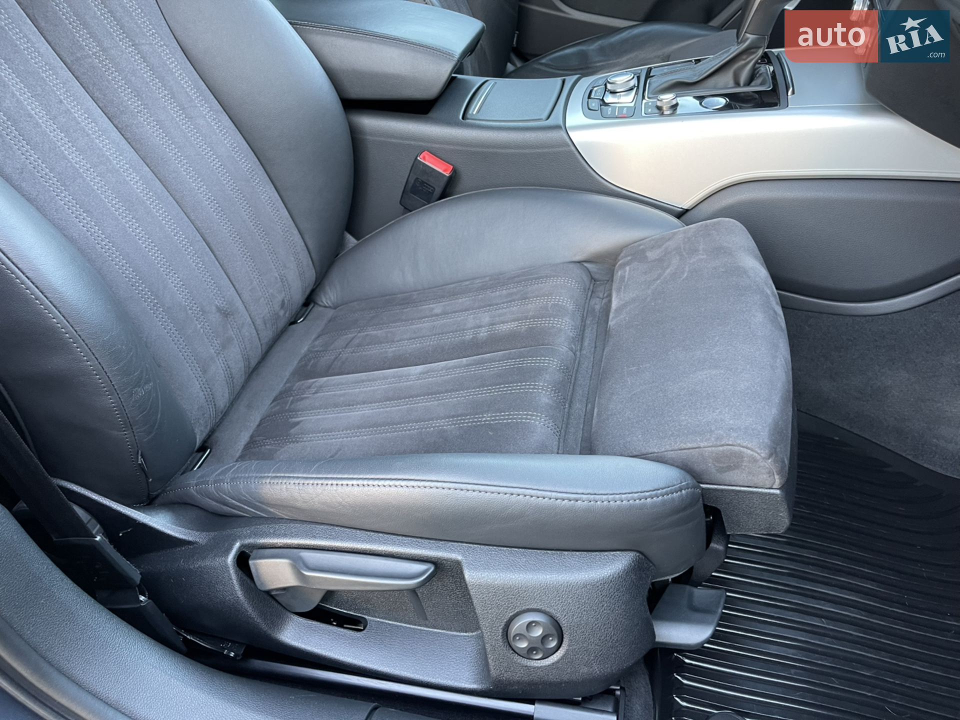 2015 Audi A6 - мініатюра 24