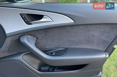 Седан Audi A6 2015 в 