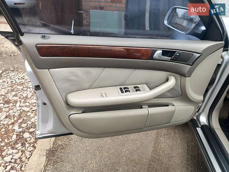 Седан Audi A6 2002 в Миргороді