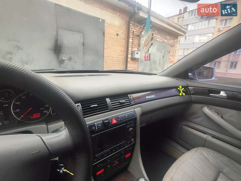 Седан Audi A6 2002 в Миргороді