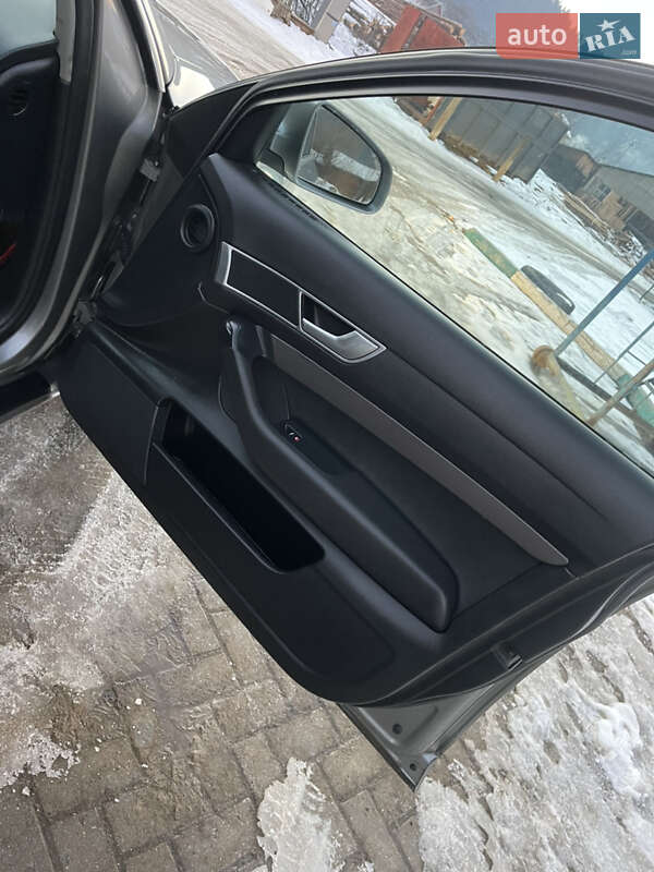 Універсал Audi A6 2005 в Вижниці