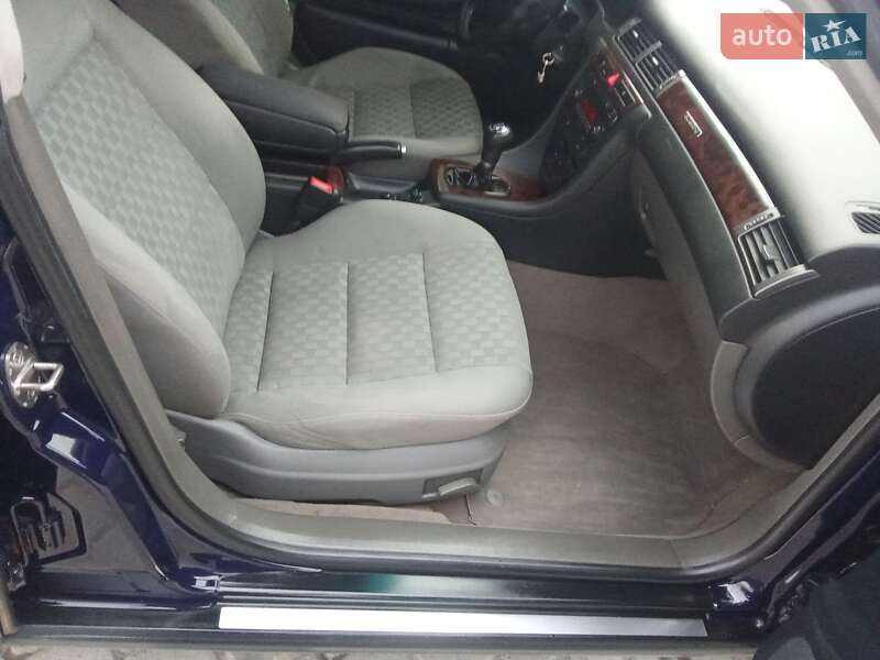 Универсал Audi A6 2001 в Коломые
