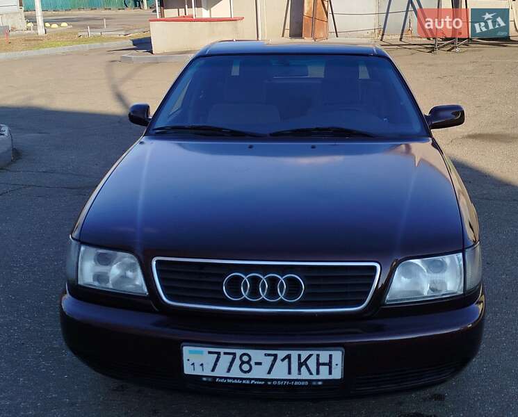 Седан Audi A6 1995 в Киеве