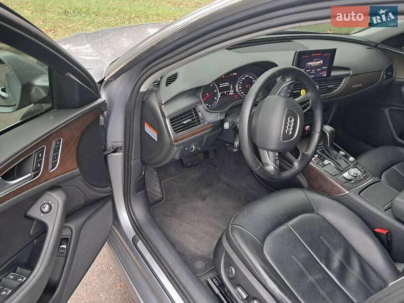 Седан Audi A6 2015 в Южноукраинске