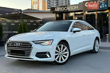 Седан Audi A6 2019 в 