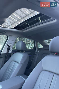 Седан Audi A6 2020 в 