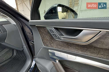 Седан Audi A6 2019 в 