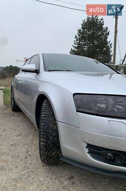 Седан Audi A6 2004 в 