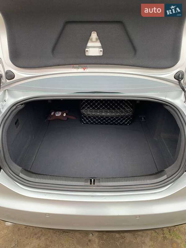 Седан Audi A6 2004 в Ширяево