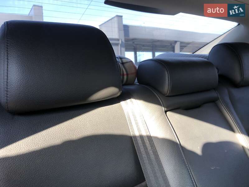 Седан Audi A6 2006 в Киеве