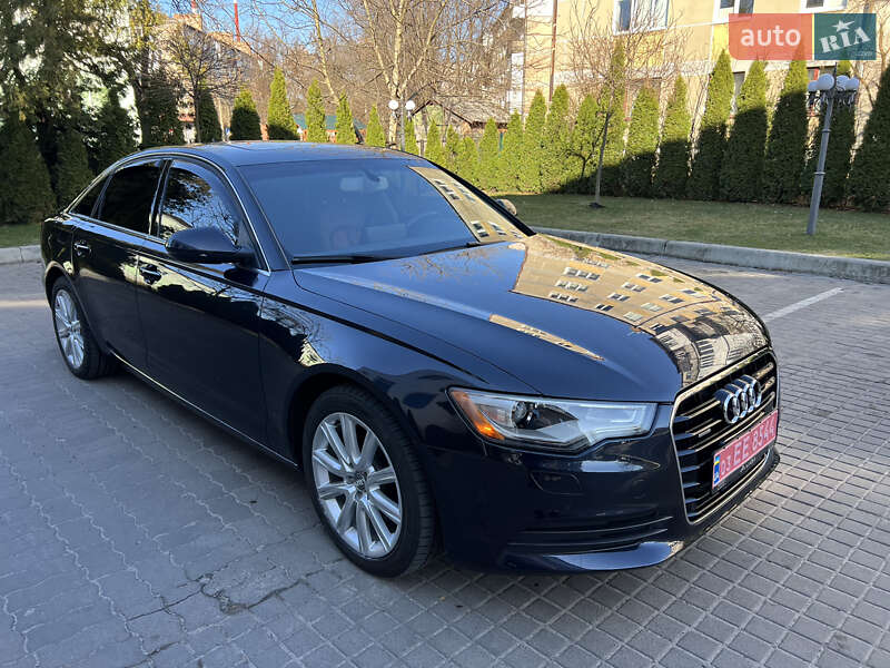 Седан Audi A6 2013 в 