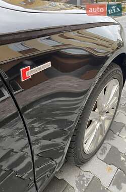 Седан Audi A6 2013 в 