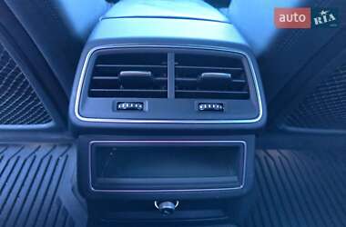 Седан Audi A6 2018 в 