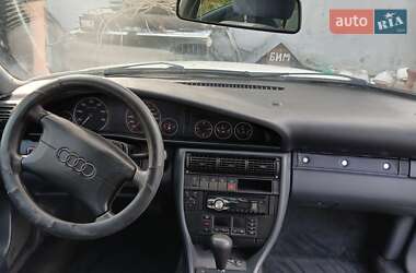 Седан Audi A6 1996 в Одесі