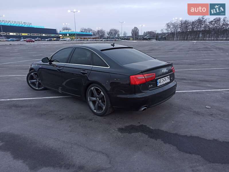 Седан Audi A6 2012 в Днепре