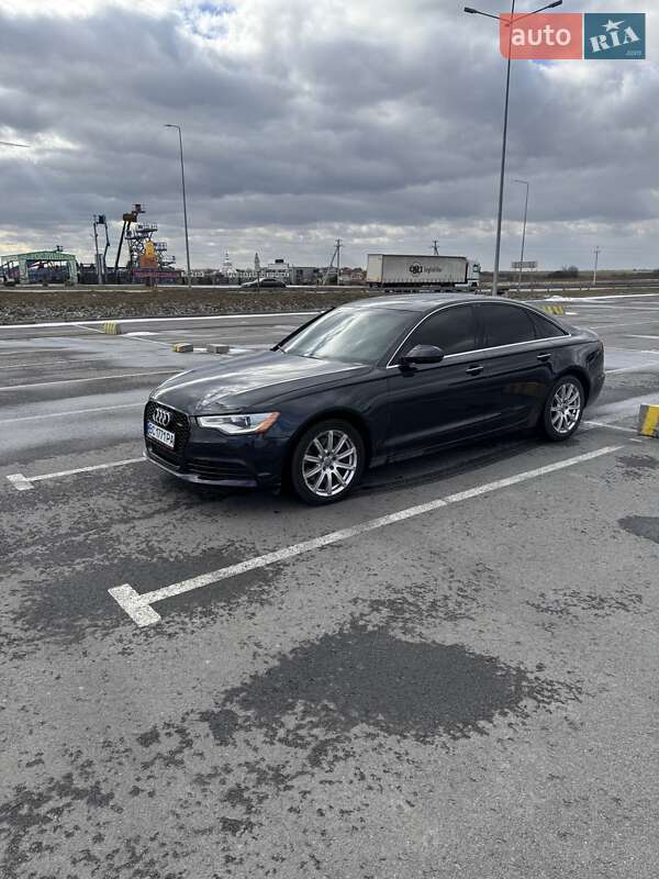Седан Audi A6 2014 в Львове