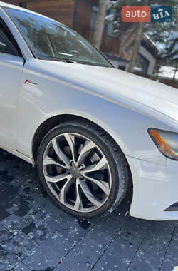 Седан Audi A6 2013 в 