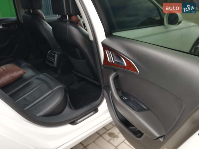 Седан Audi A6 2014 в Днепре