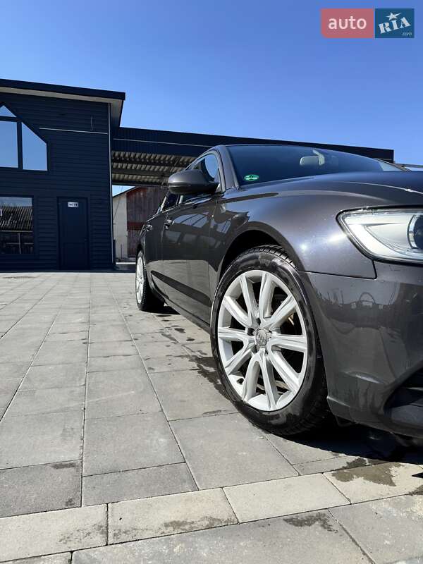 Седан Audi A6 2011 в Самборе