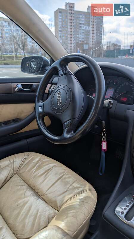 Седан Audi A6 2000 в Киеве