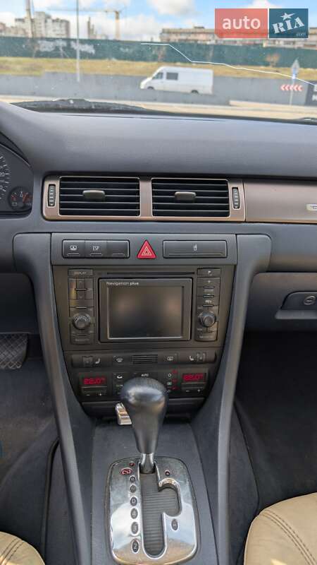 Седан Audi A6 2000 в Киеве