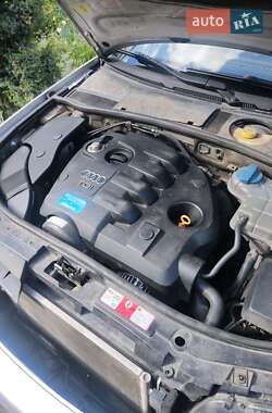 Универсал Audi A6 2002 в Черновцах