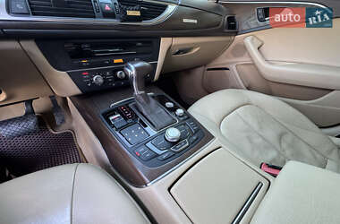 Седан Audi A6 2014 в 