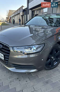 Седан Audi A6 2014 в 