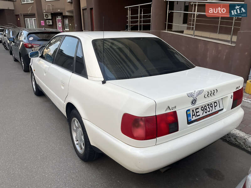 Седан Audi A6 1994 в Днепре фото 2 Седан Audi A6 1994 в Днепре