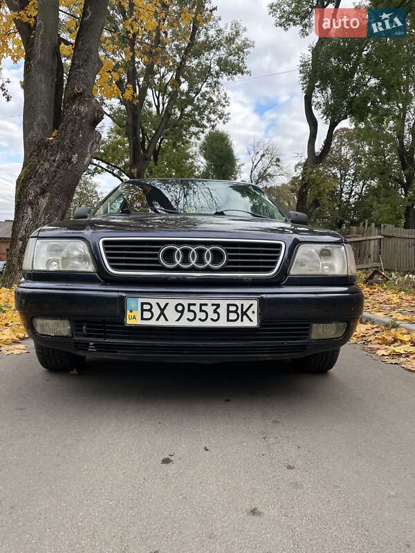 Седан Audi A6 1994 в 