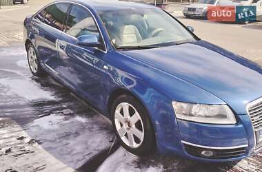 Седан Audi A6 2004 в 